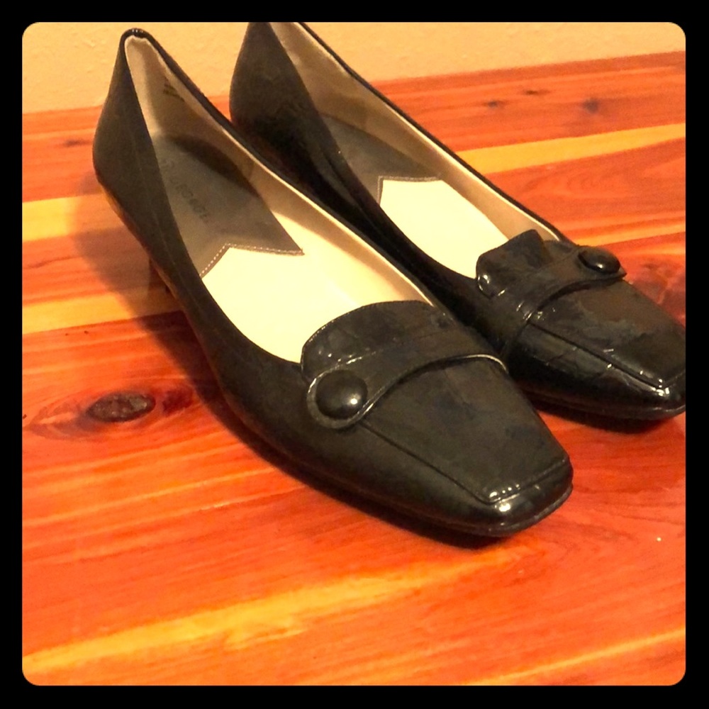 Faux Snake Skin BEAUTIFUL Black Dress Shoe’